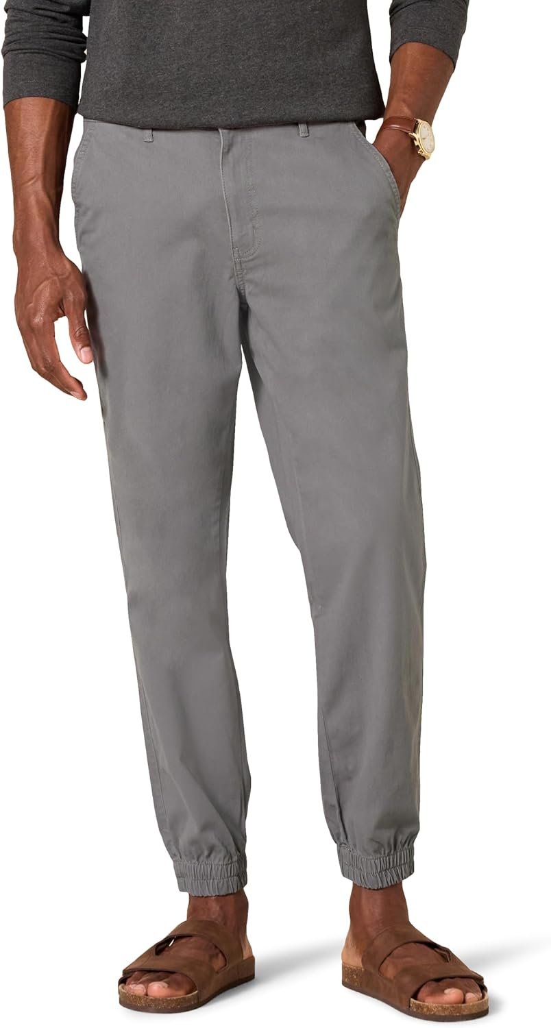 Amazon Essentials Men’s Straight-Fit Washed Cotton Chino Jogger Pant