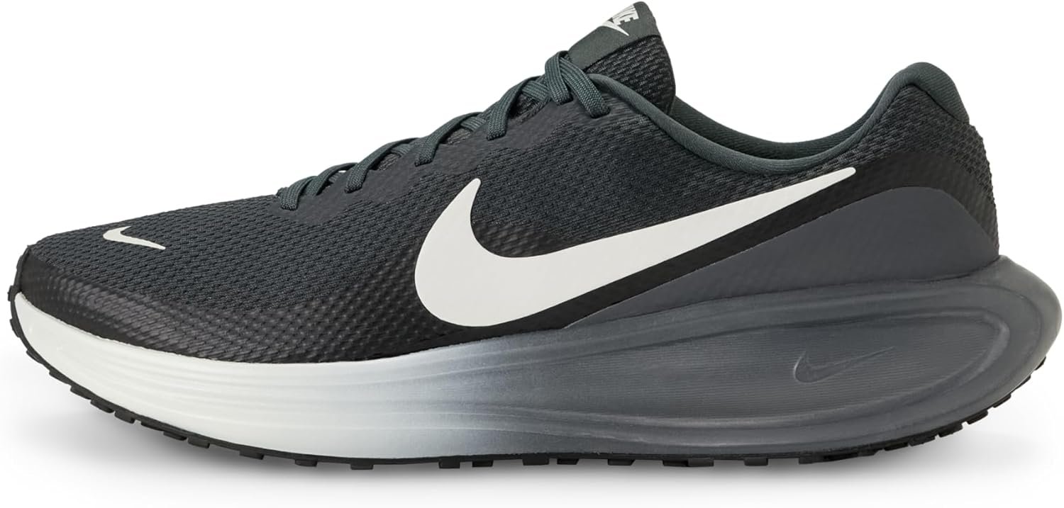 Nike Men’s Revolution 8 Road Running Shoes